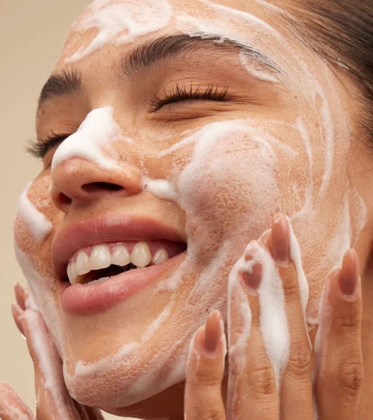 Sulfate-Free Foaming Face Wash